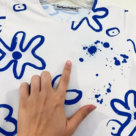 The Open Product White Blue Floral Beachy Tropical Cropped Short Sleeve Baby Tee - Picture 5 of 8